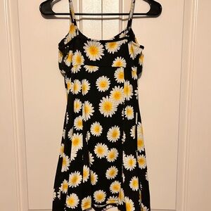 Floral Sundress with Daisy Print